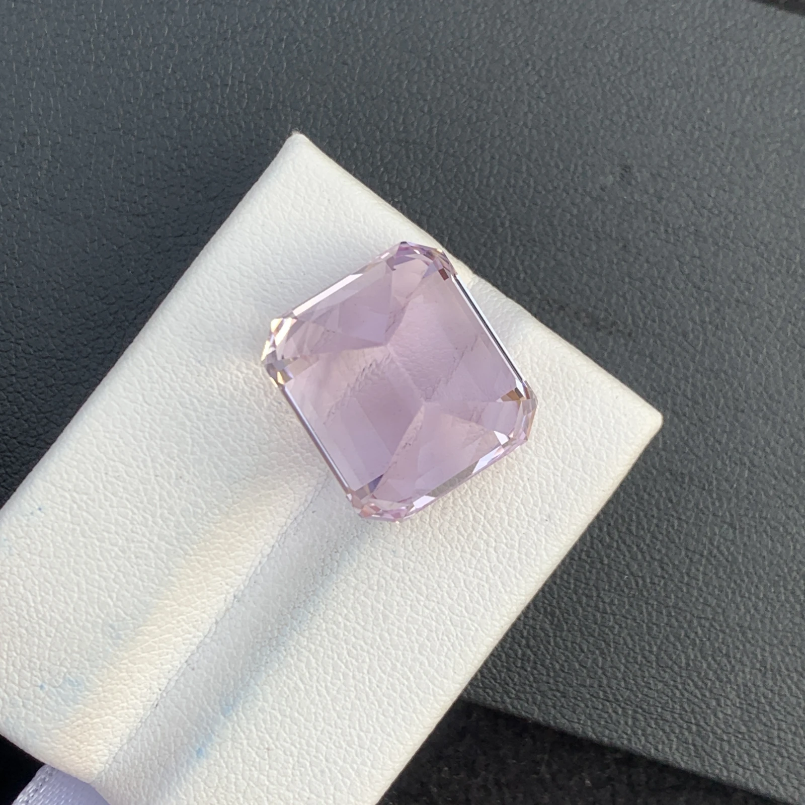 27.23ct Natural Pink Kunzite Faceted Octagon Loose Gemstone For Jewelry Making — view 4